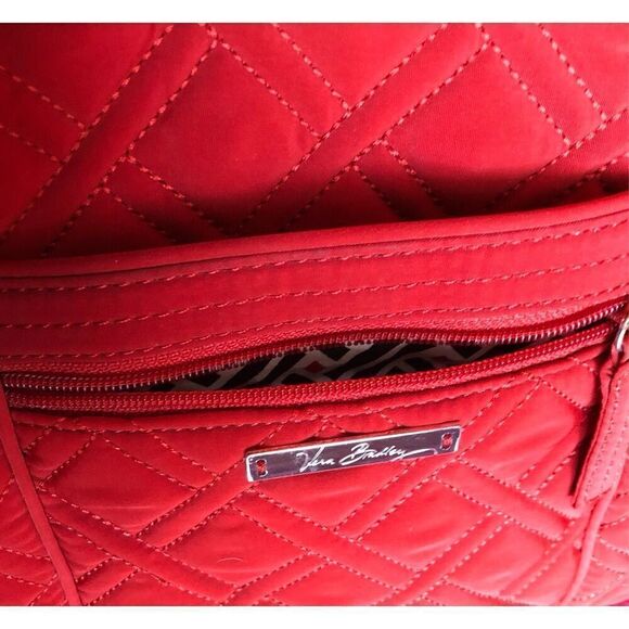 VERA BRADLEY - "Hipster" Quilted Microfiber Crossbody Bag in Tango Red/LOVELY!♥️ - Picture 6 of 16